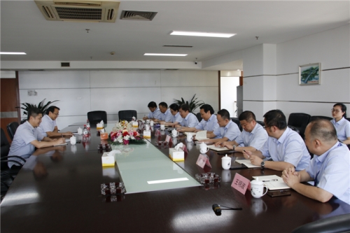 【领导关怀】市城投集团党委副书记郭东晓一行赴腾博汇集团走访调研